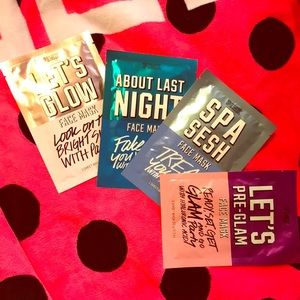 Victoria’s Secret / Pink Collection 4 face-masks
